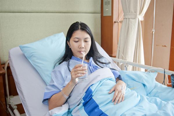 Đừng quên bổ sung nước cho bệnh nhân tràn dịch màng phổi