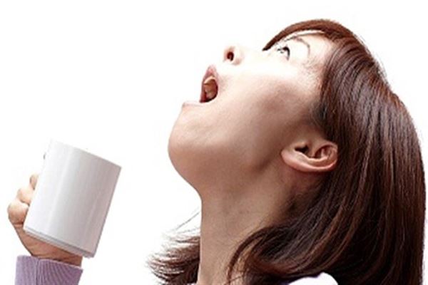 Mẹo chữa viêm phế quản với nước muối