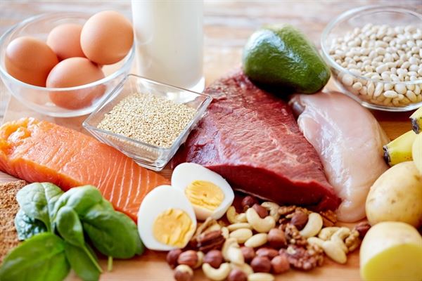 Người bệnh phổi tắc nghẽn mạn tính nên ăn thực phẩm giàu protein