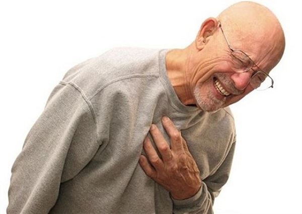 Viêm phế quản gây khó thở, thở khò khè