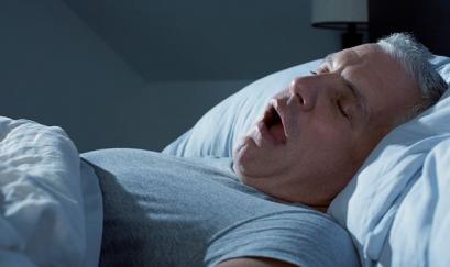 Cảnh báo 6 nguyên nhân khiến bạn khó thở khi ngủ