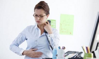 Triệu chứng khó thở, buồn nôn, ợ hơi là bệnh gì?