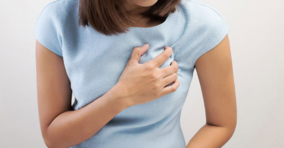 Đau tức ngực buồn nôn là triệu chứng của bệnh gì?
